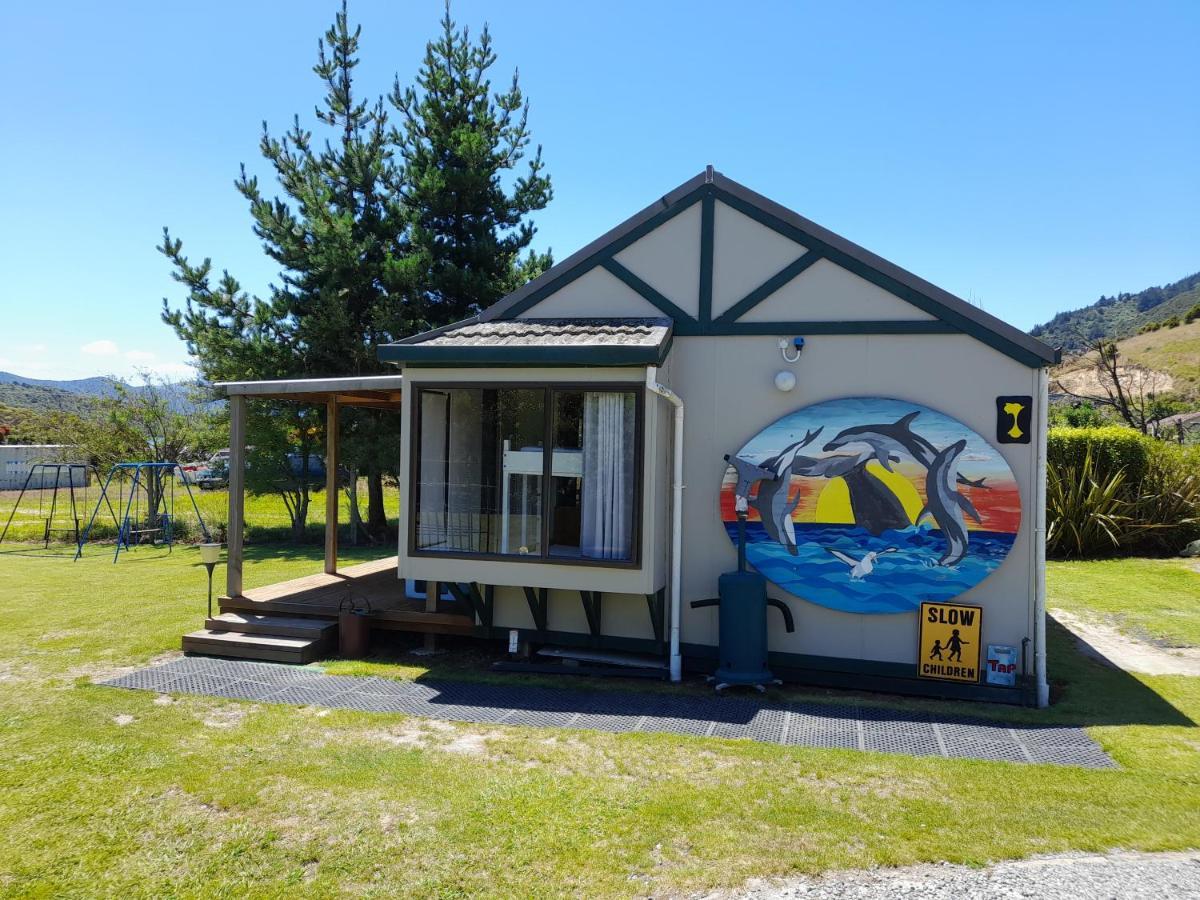 Picton'S Waikawa Bay Holiday Park Exteriör bild